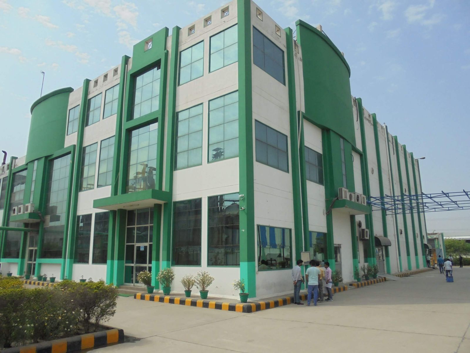 Lars Medicare state-of-the-art cleanroom manufacturing facility in Sonepat, India